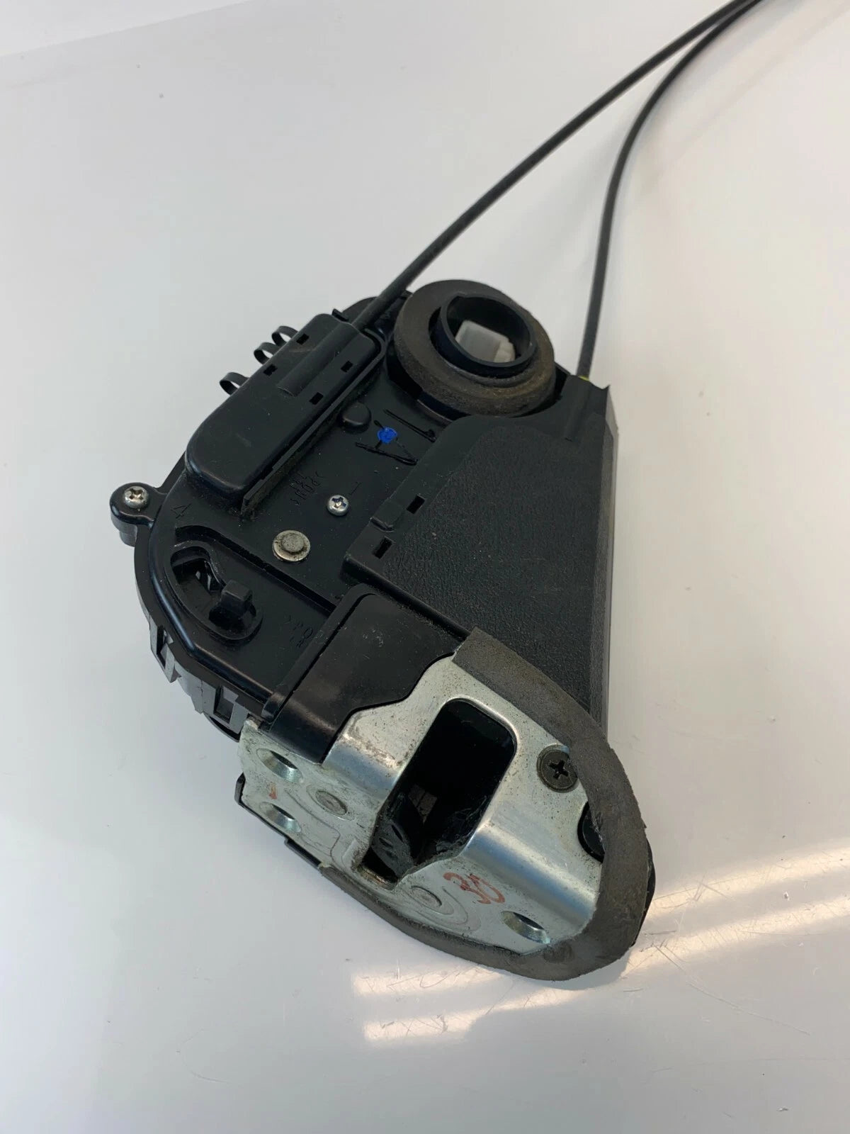 2004-2009 TOYOTA PRIUS REAR RIGHT SIDE DOOR LOCK LATCH RELEASE ACTUATOR ASSEMBLY