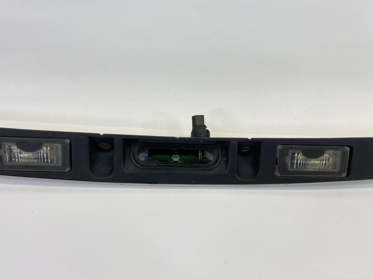 2007-2013 Mini Cooper Rear Trunk Grip Handle Molding License Plate Bezel 7151140