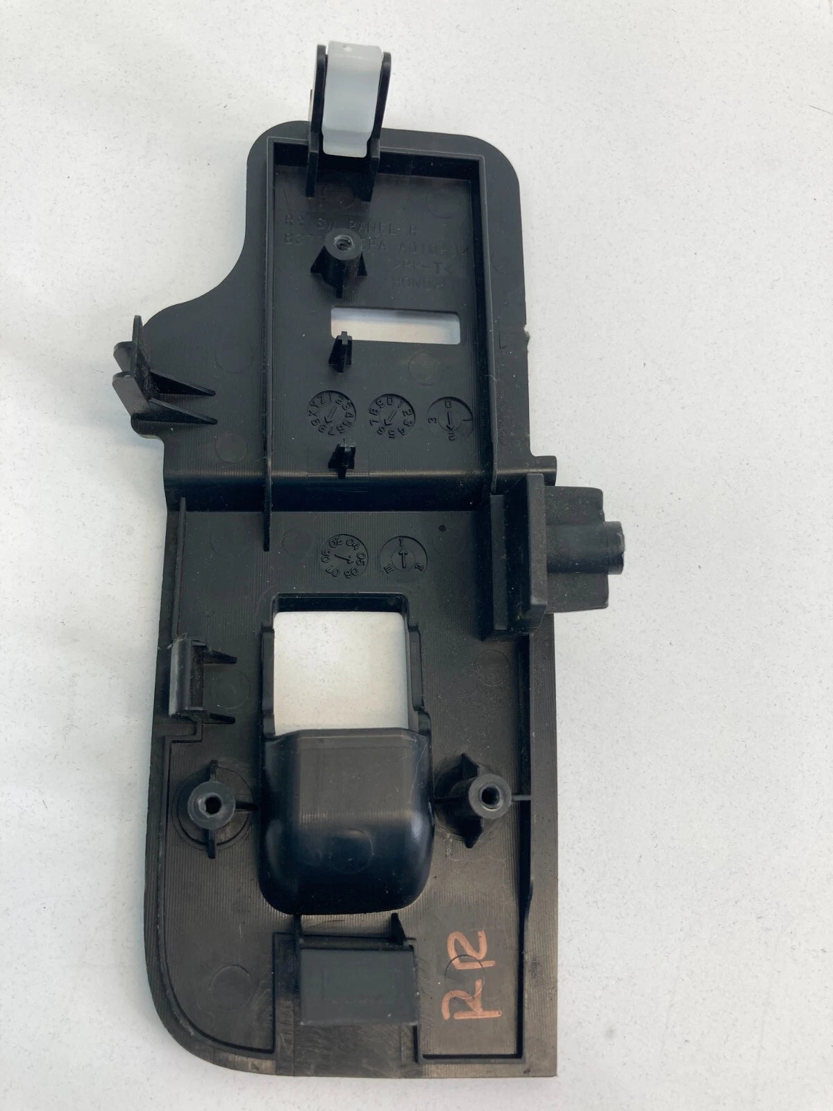 04-08 ACURA TL REAR RIGHT DOOR WINDOW SWITCH COVER BEZEL 83700-SPEA-A010-34 OEM