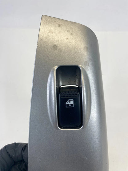 05 06 07 08 09 10 KIA SPORTAGE REAR LEFT DOOR WINDOW SWITCH BEZEL 935801F000 OEM
