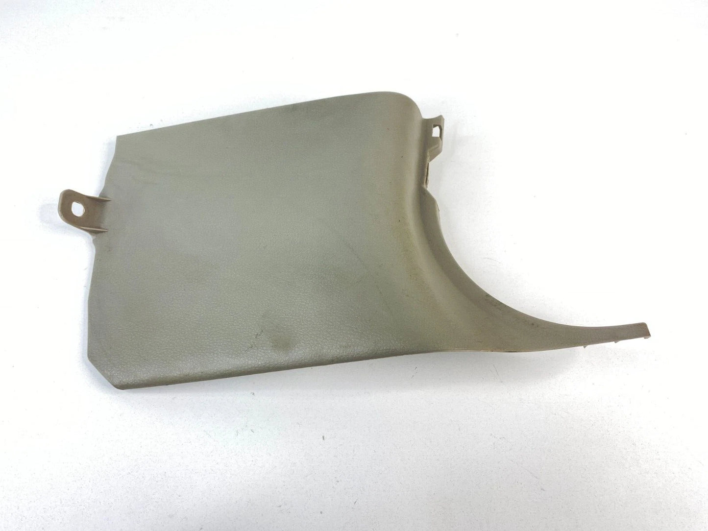 2003-2006 INFINITI G35 RIGHT PASSENGER SIDE DASH COWL KICK PANEL 66900-AM600 OEM