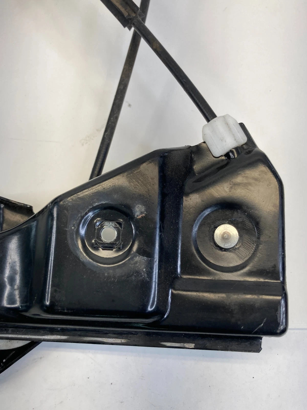 2010 2011 GMC Terrain Front Left Door Power Window Motor w Regulator 98820J3030