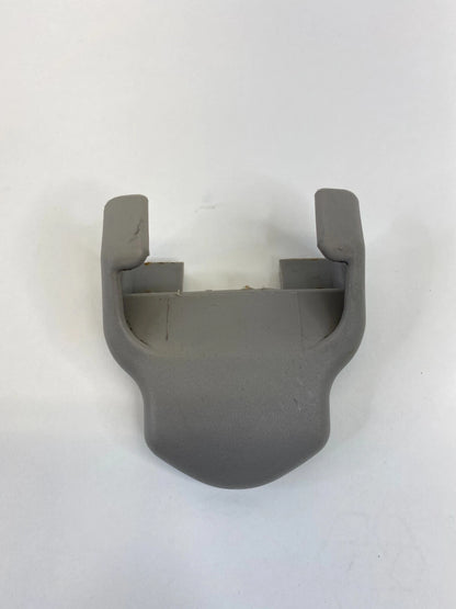 1998-2005 LEXUS GS300 FRONT LEFT DRIVER SIDE TRACK END CAP COVER 72137-30110 OEM