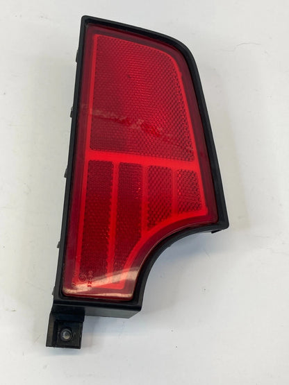 10 11 KIA SOUL HATCHBACK REAR RIGHT PASSENGER SIDE LOWER LIGHT LAMP REFLECTOR