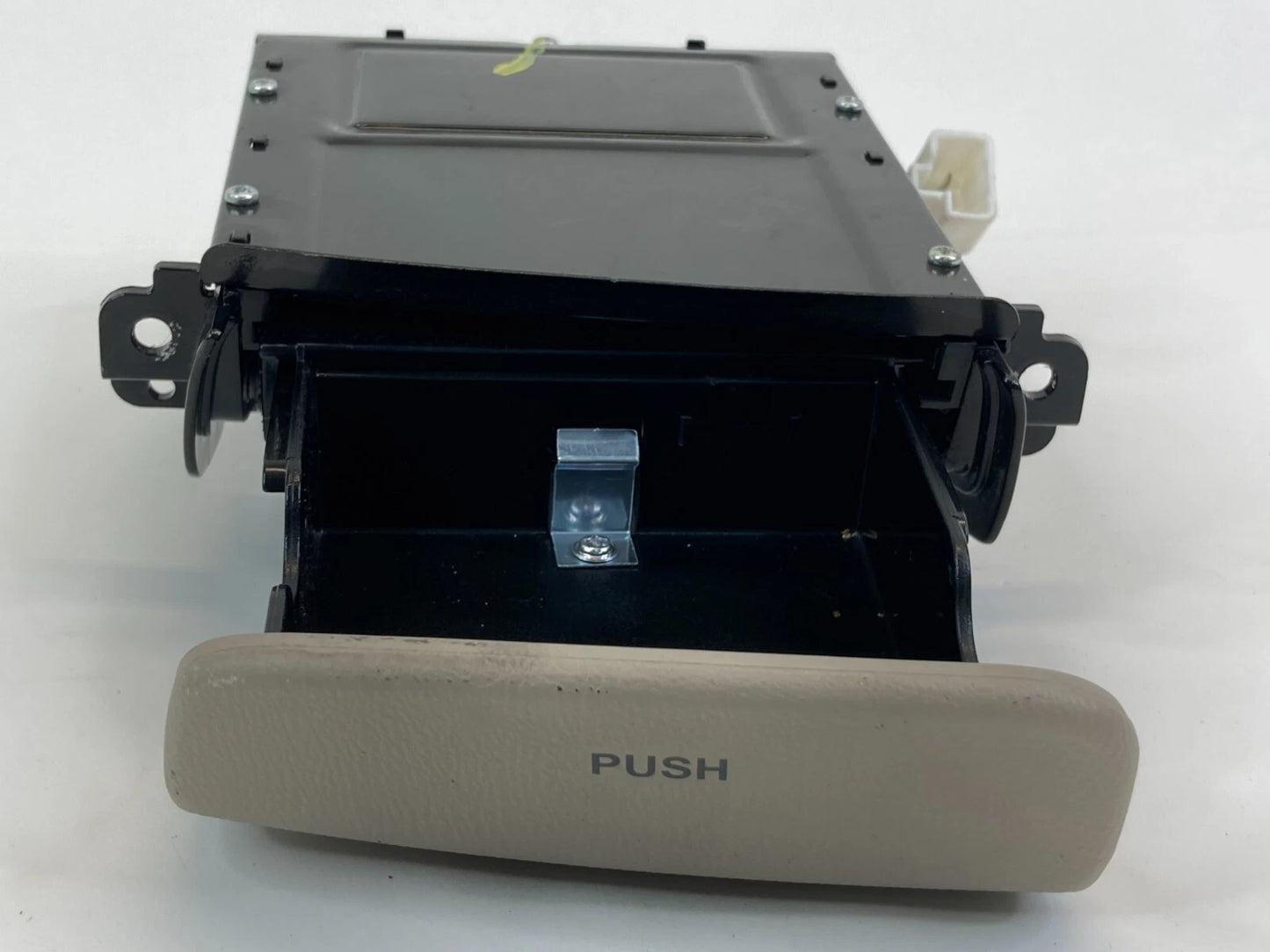 2006-2008 HYUNDAI SONATA SEDAN DASH ASHTRAY ASH TRAY HOUSING POCKET 845503K000