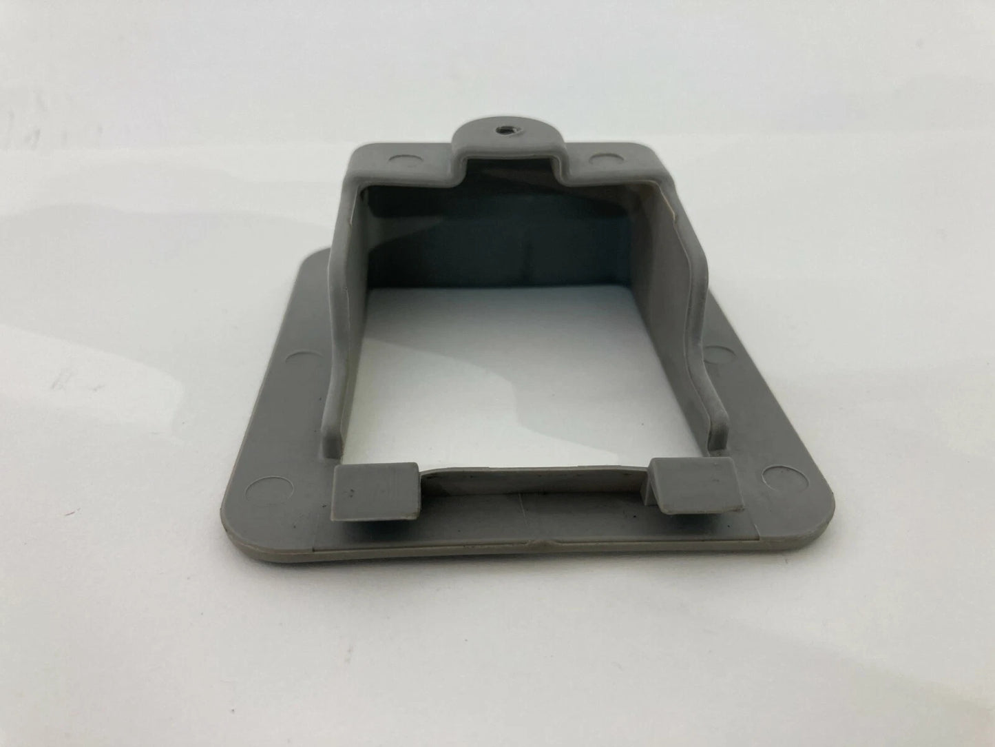 2007 07 HYUNDAI ACCENT HATCHBACK REAR SEAT COVER TRIM BEZEL OEM