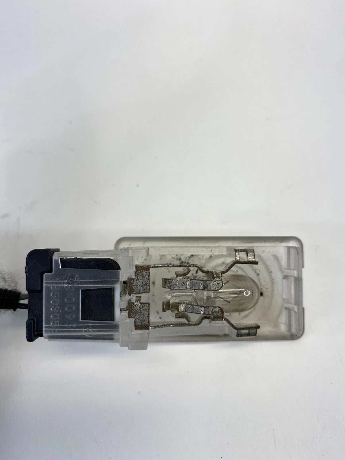 2010-2016 CADILLAC SRX REAR RIGHT DOOR COURTESY LIGHT LAMP W/ HARNESS 13729042