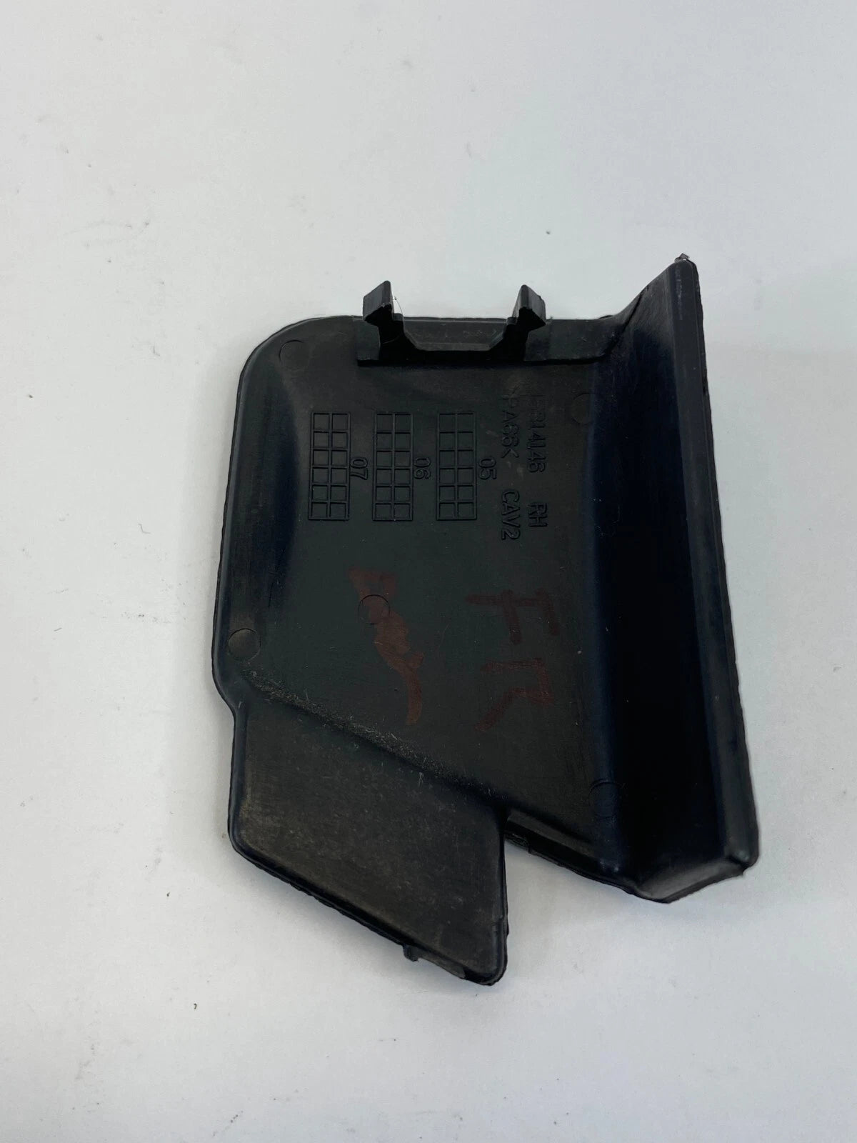 2002-2007 SATURN VUE DASH RIGHT PASSENGER COVER TRIM BEZEL 15814146 OEM