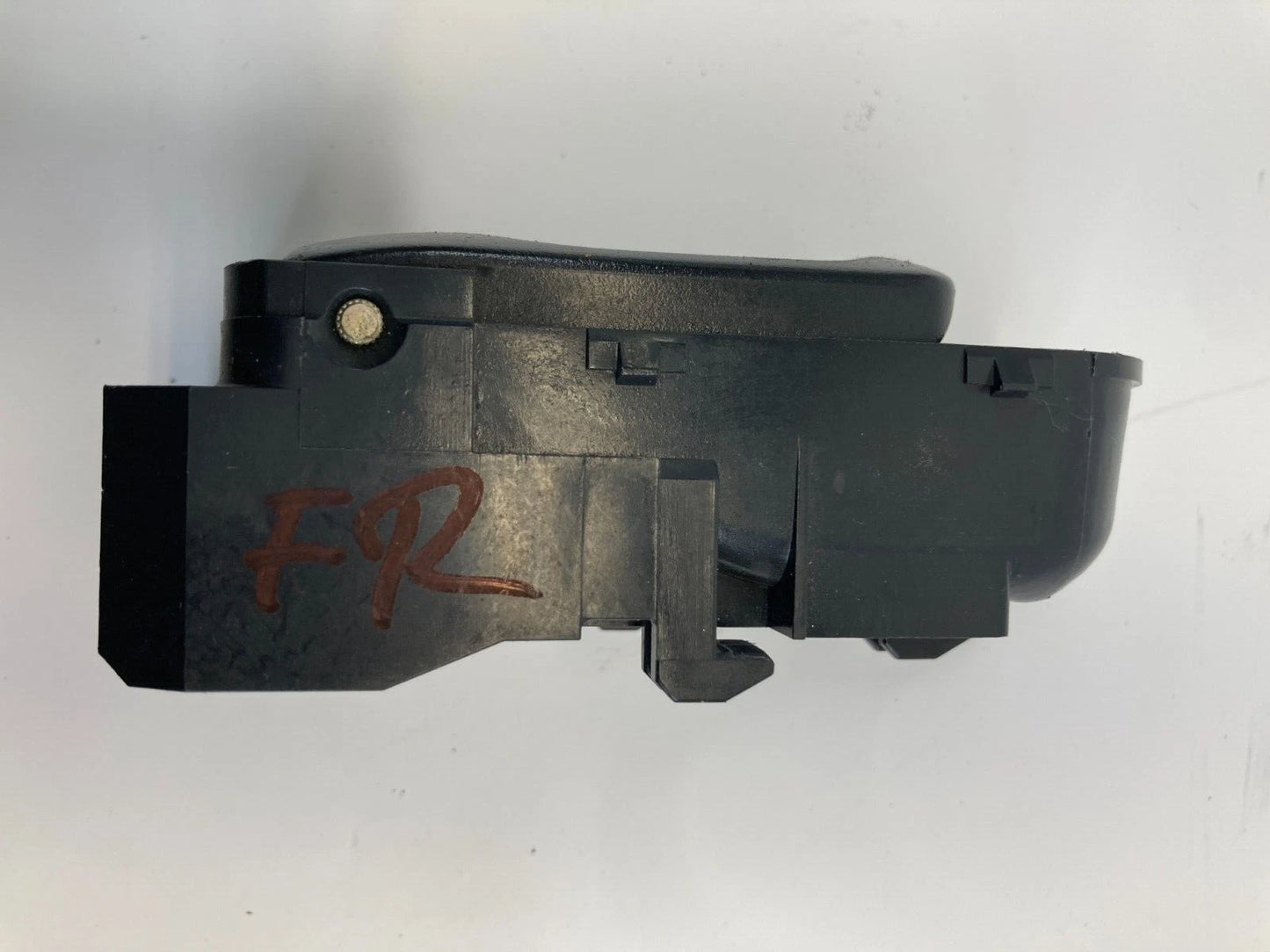 2001-2004 NISSAN PATHFINDER FRONT RIGHT PASSENGER SIDE INTERIOR DOOR HANDLE OEM
