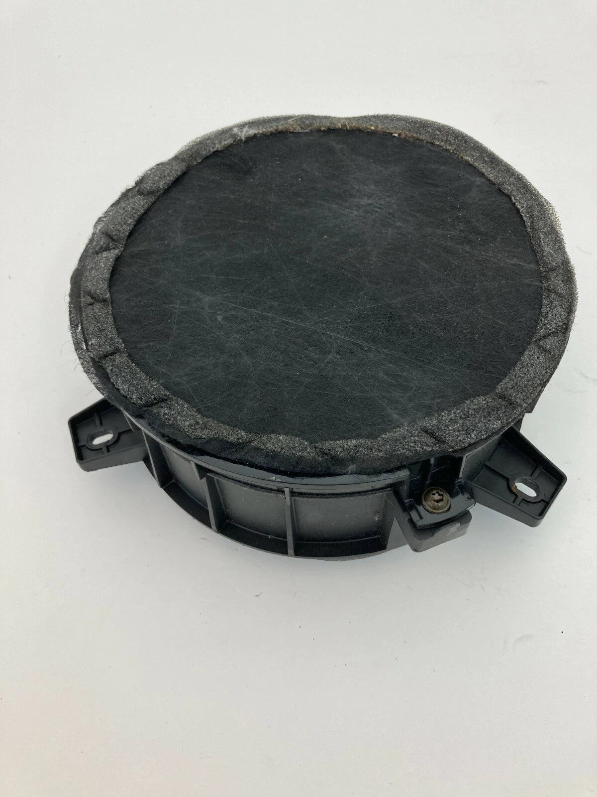 04 05 06 07 08 09 DODGE DURANGO REAR LEFT SIDE DOOR SOUND SYSTEM AUDIO SPEAKER
