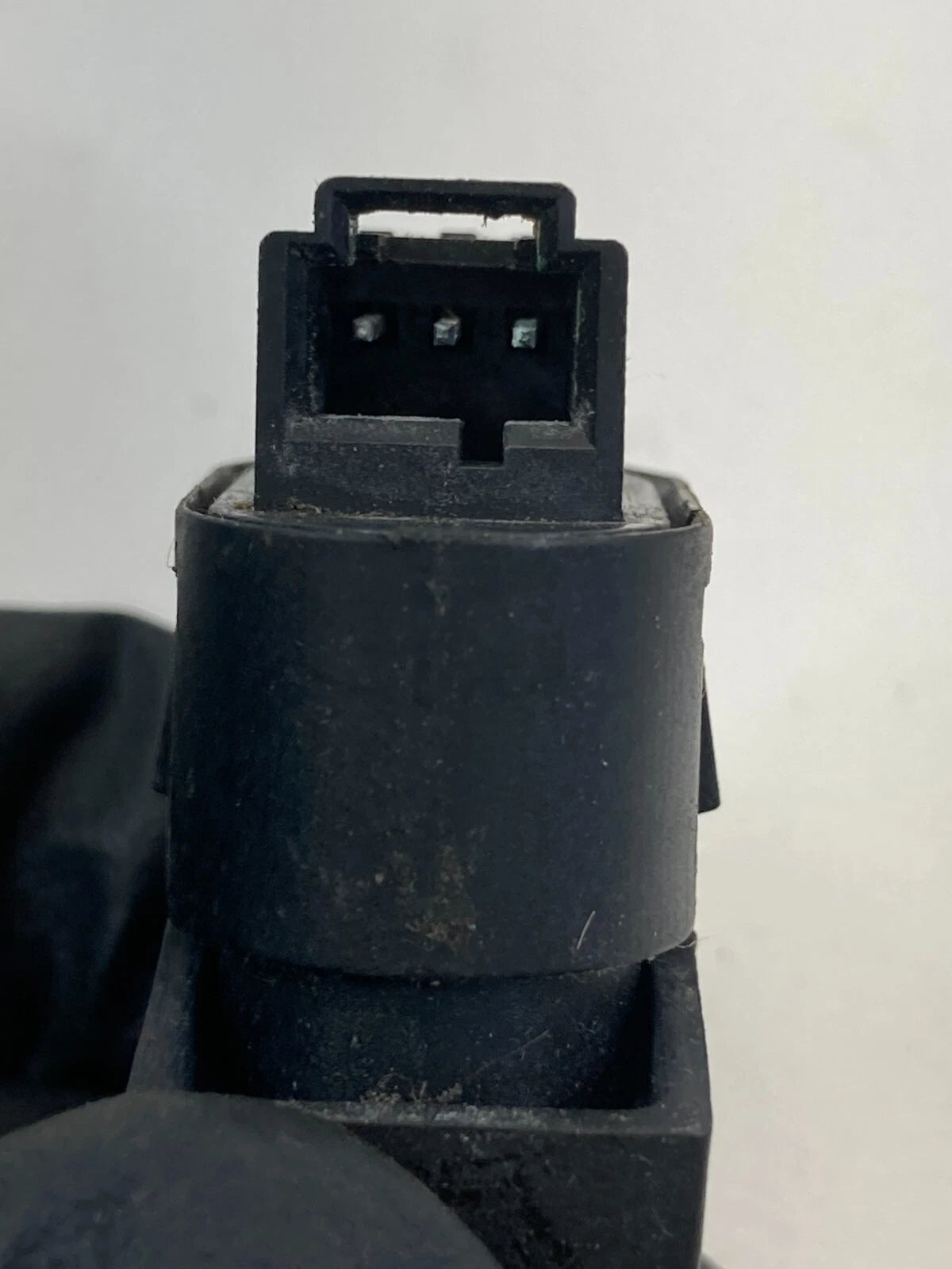 2005-2010 CHEVROLET COBALT FRONT LEFT SIDE DOOR LOCK CONTROL SWITCH 15777136