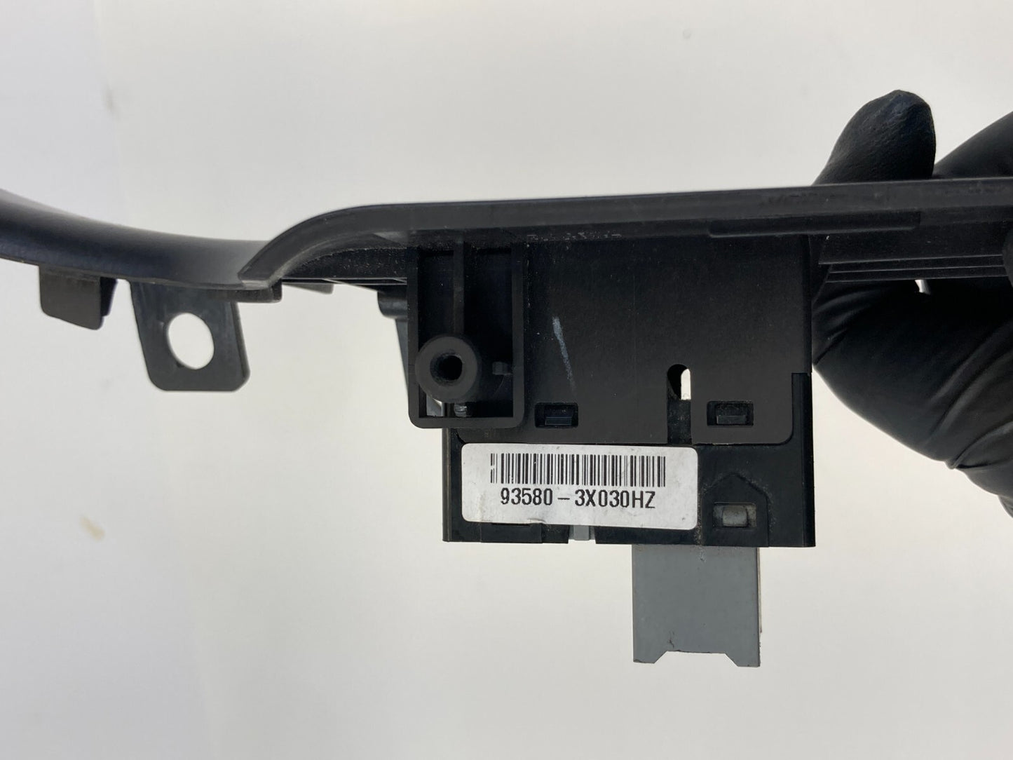 2011-2013 Hyundai Elantra SEDAN Rear Right Door Power Window SWitch w/ Bezel OEM