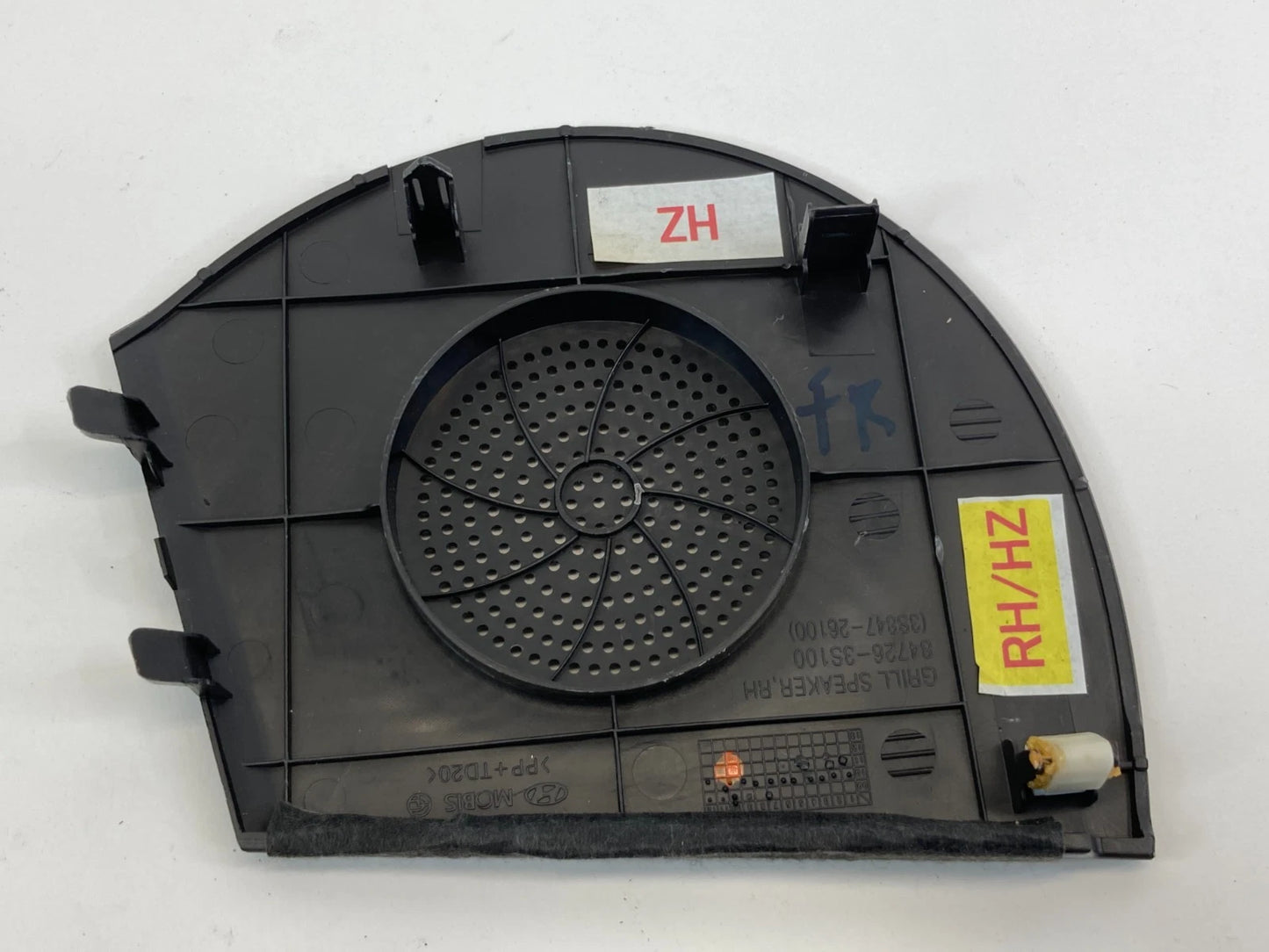 2011-2014 HYUNDAI SONATA FRONT DASH RIGHT PASSENGER SPEAKER GRILLE 84726-3S100