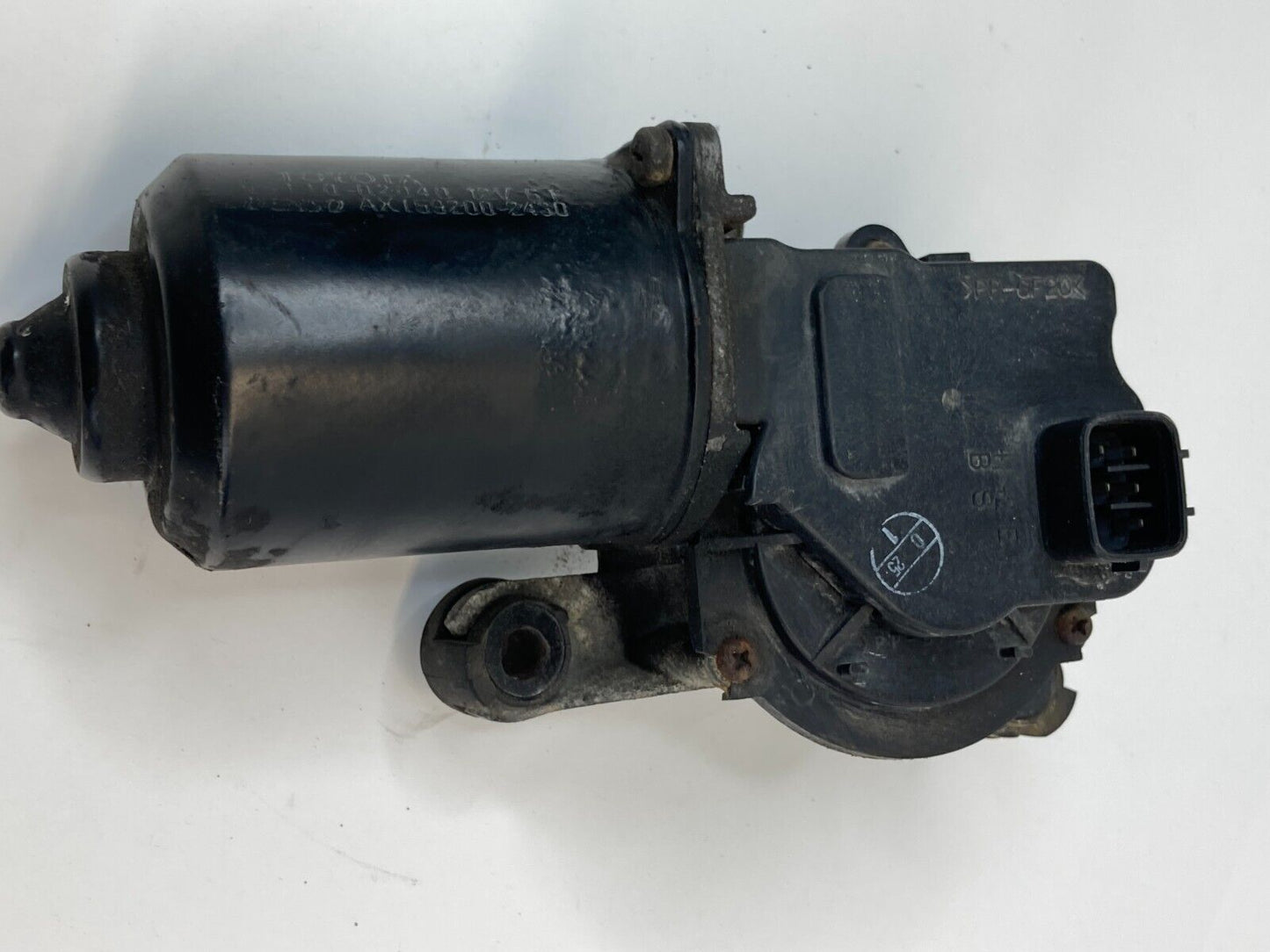 1998-2002 Toyota Corolla Front Windshield Wiper Motor 85110-02040 OEM