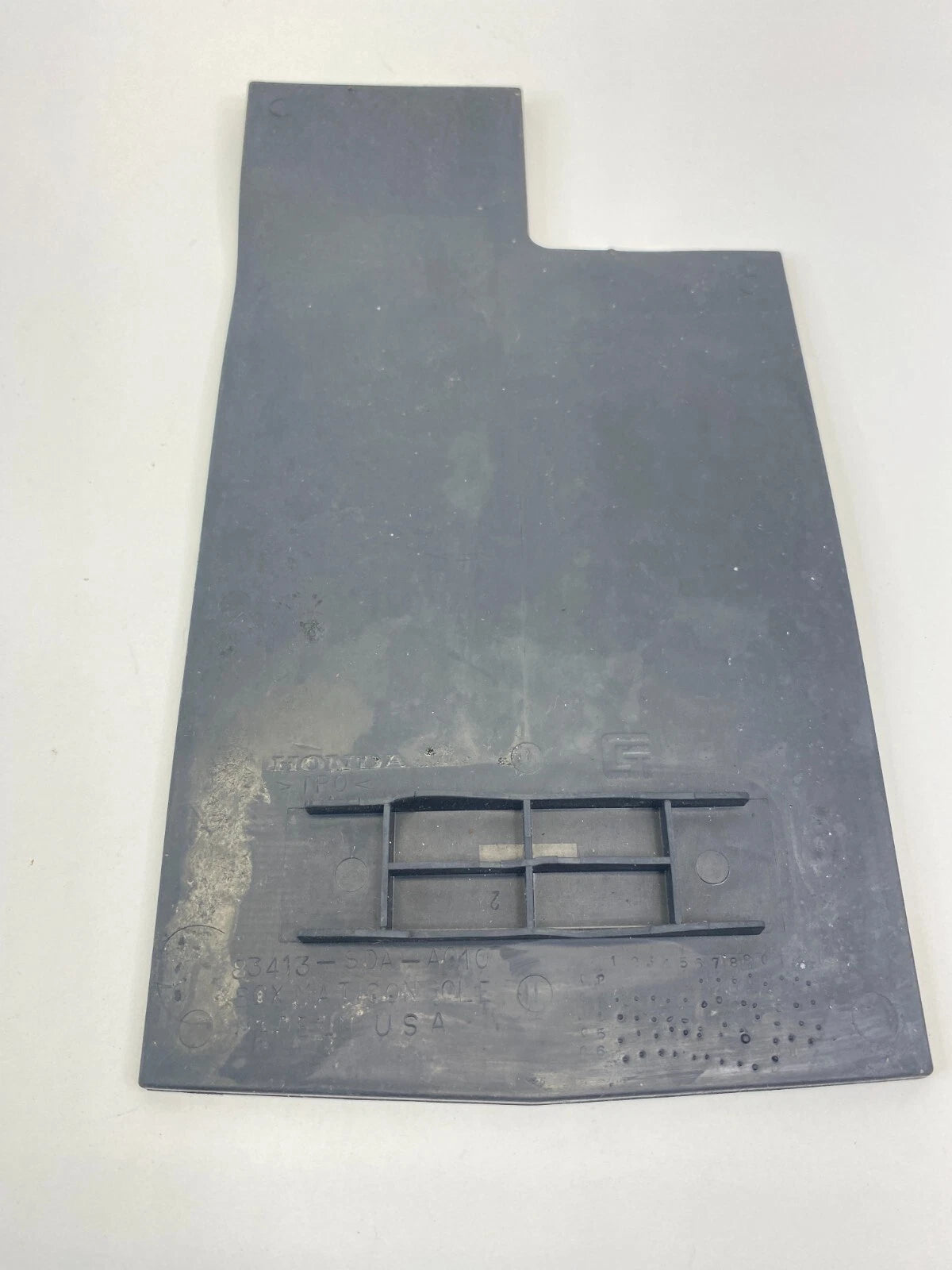 2003-2007 HONDA ACCORD CENTER CONSOLE INNER INSERT RUBBER MAT 83413-SDA-A010 OEM