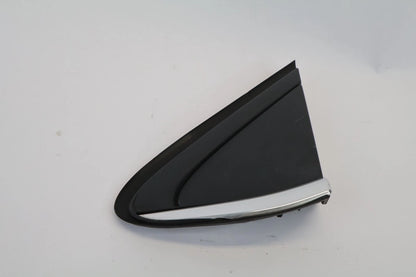 2016-2019 CHEVROLET CRUZE FRONT LEFT FENDER UPPER REARWARD CORNER TRIM BEZEL