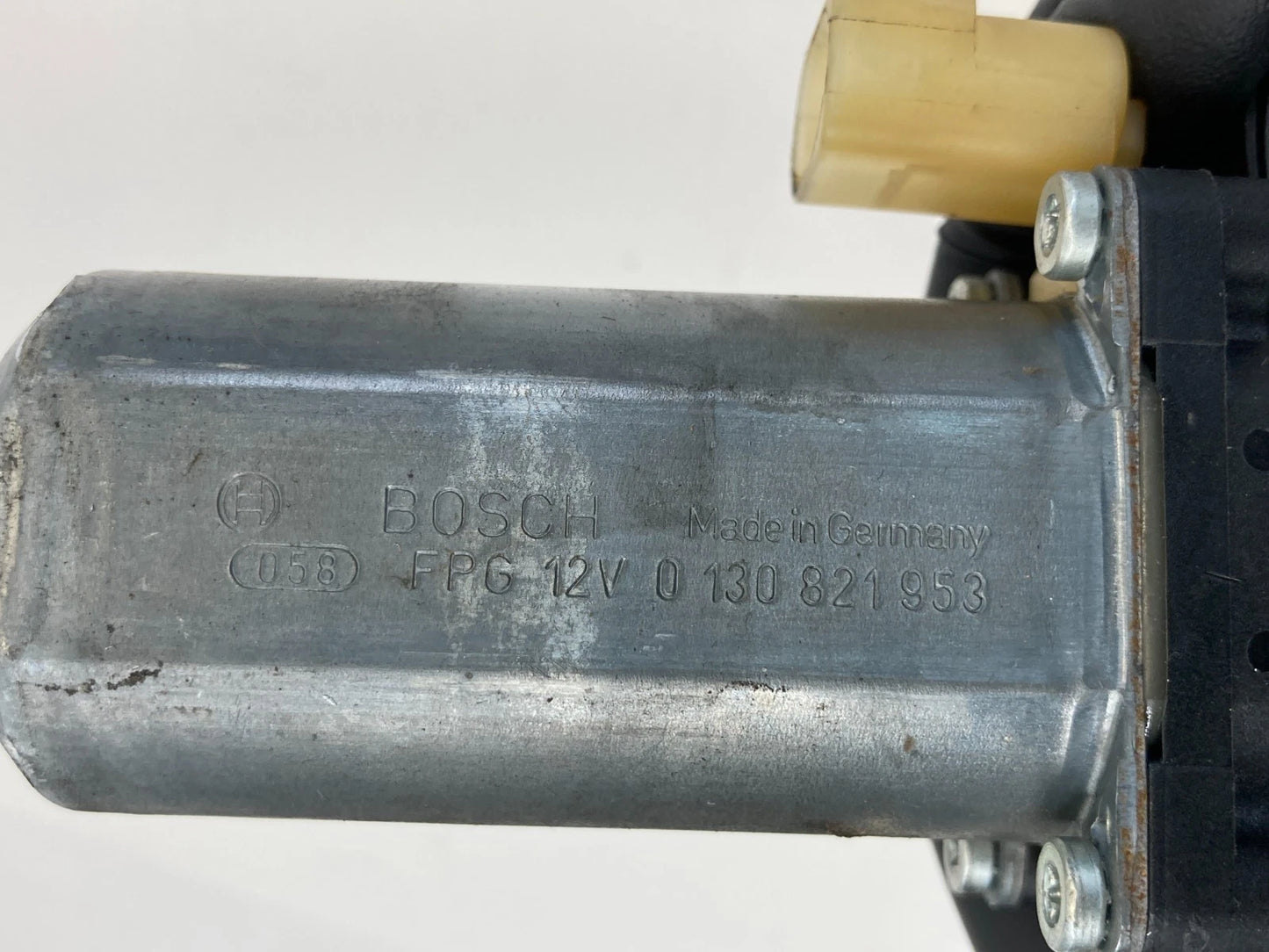 2005-2009 LAND RANGE ROVER FRONT RIGHT SIDE DOOR WINDOW MOTOR 130-821-953 OEM