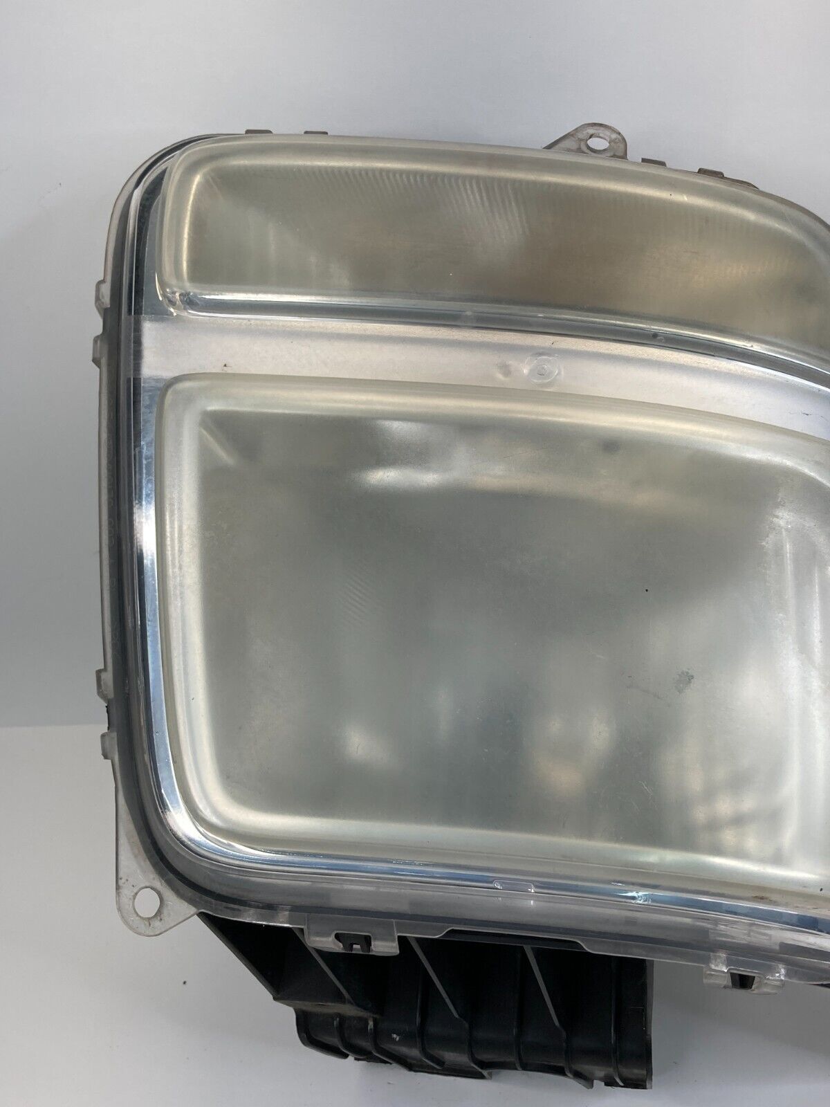 2007-2011 Dodge Nitro Front Right Passenger Side Headlight Head Light Lamp OEM