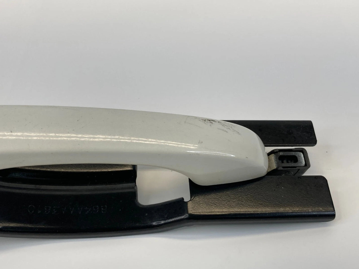 09 10 DODGE JOURNEY REAR RIGHT SIDE EXTERIOR OUTER DOOR HANDLE 864AAA3610 OEM