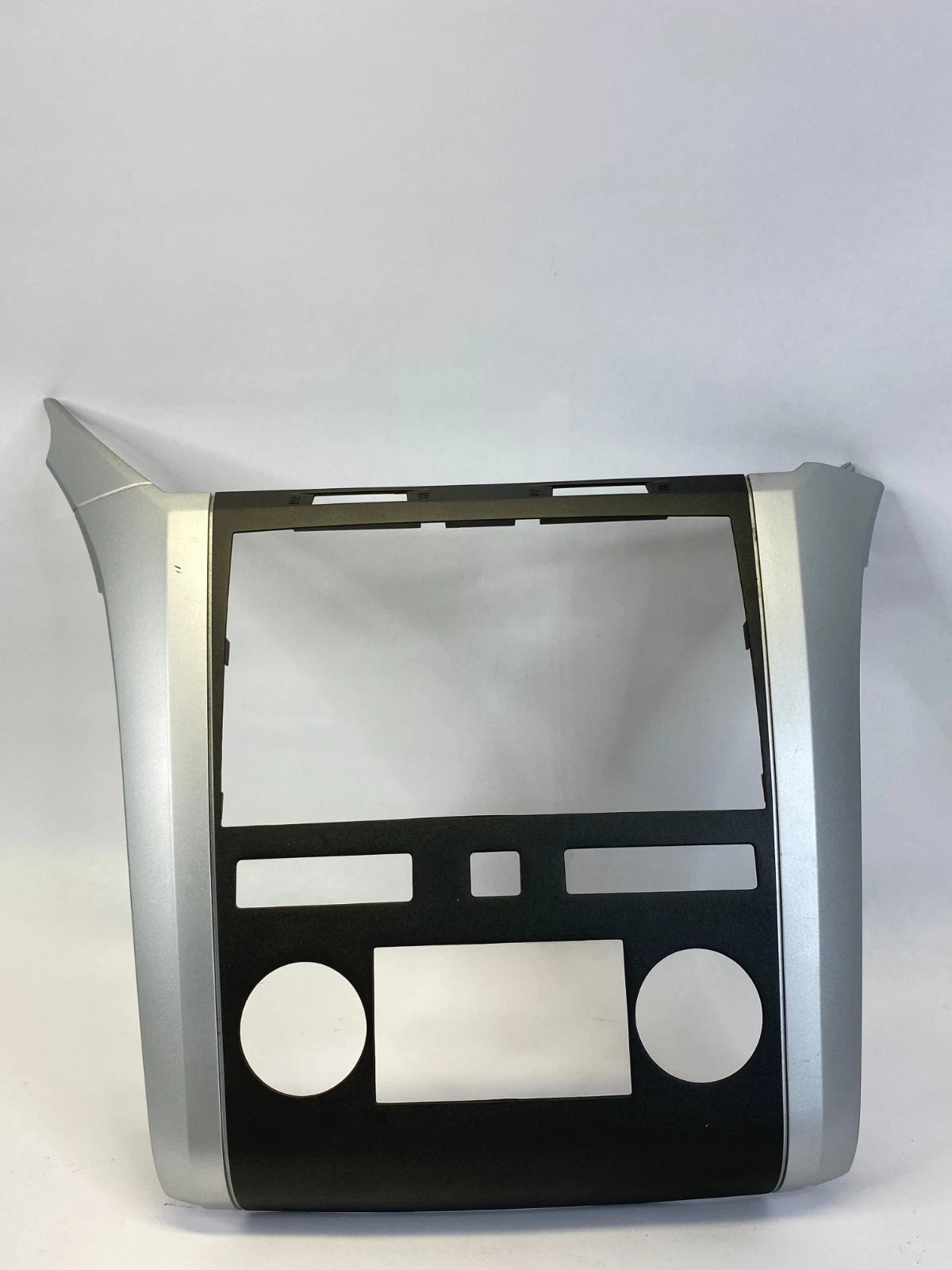 2009-2012 CHEVROLET TRAVERSE DASH RADIO CLIMATE BEZEL COVER TRIM 20989249 OEM