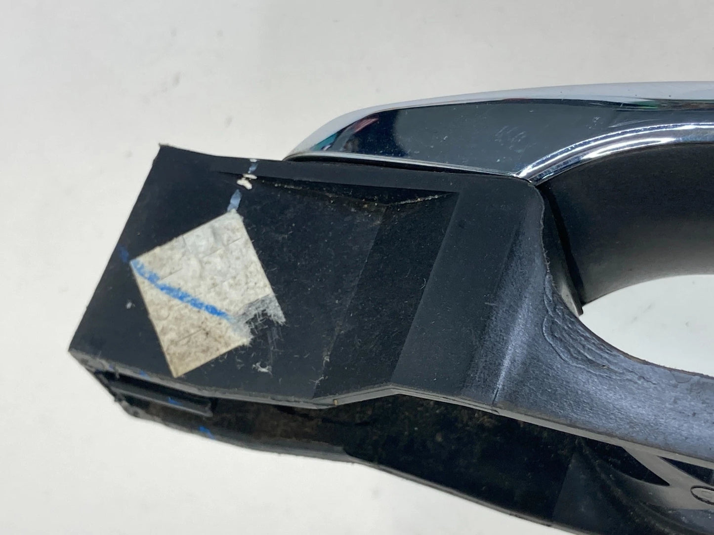 2010-2017 CHEVROLET EQUINOX FRONT RIGHT SIDE EXTERIOR OUTER DOOR HANDLE 15786204
