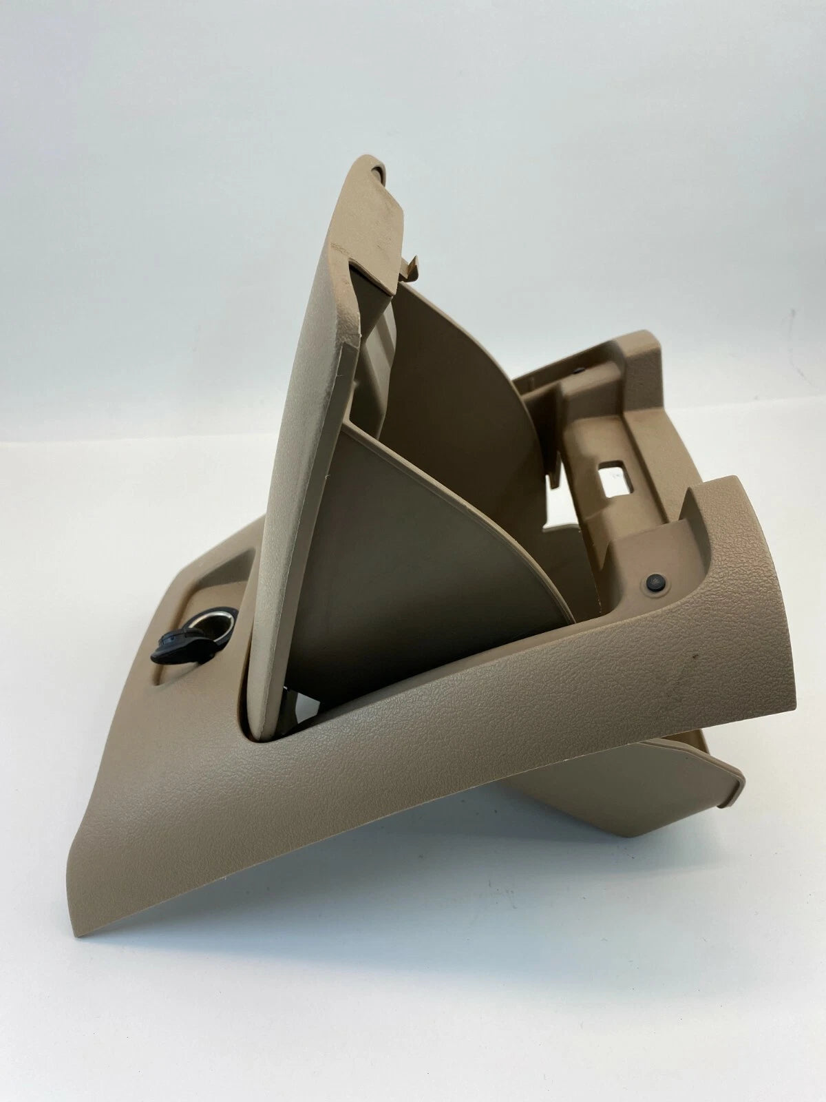 2005-2007 SATURN RELAY FLOOR CONSOLE STORAGE BOX COMPARTMENT TRAY 15119266 OEM