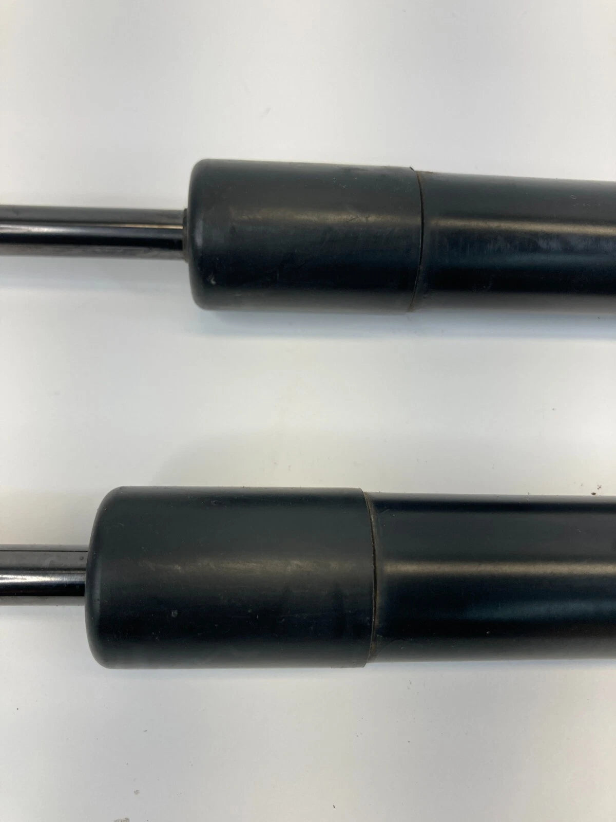 1999-2002 HONDA ODYSSEY REAR TRUNK TAILGATE LIFT SUPPORT STRUT SHOCKS SET OEM