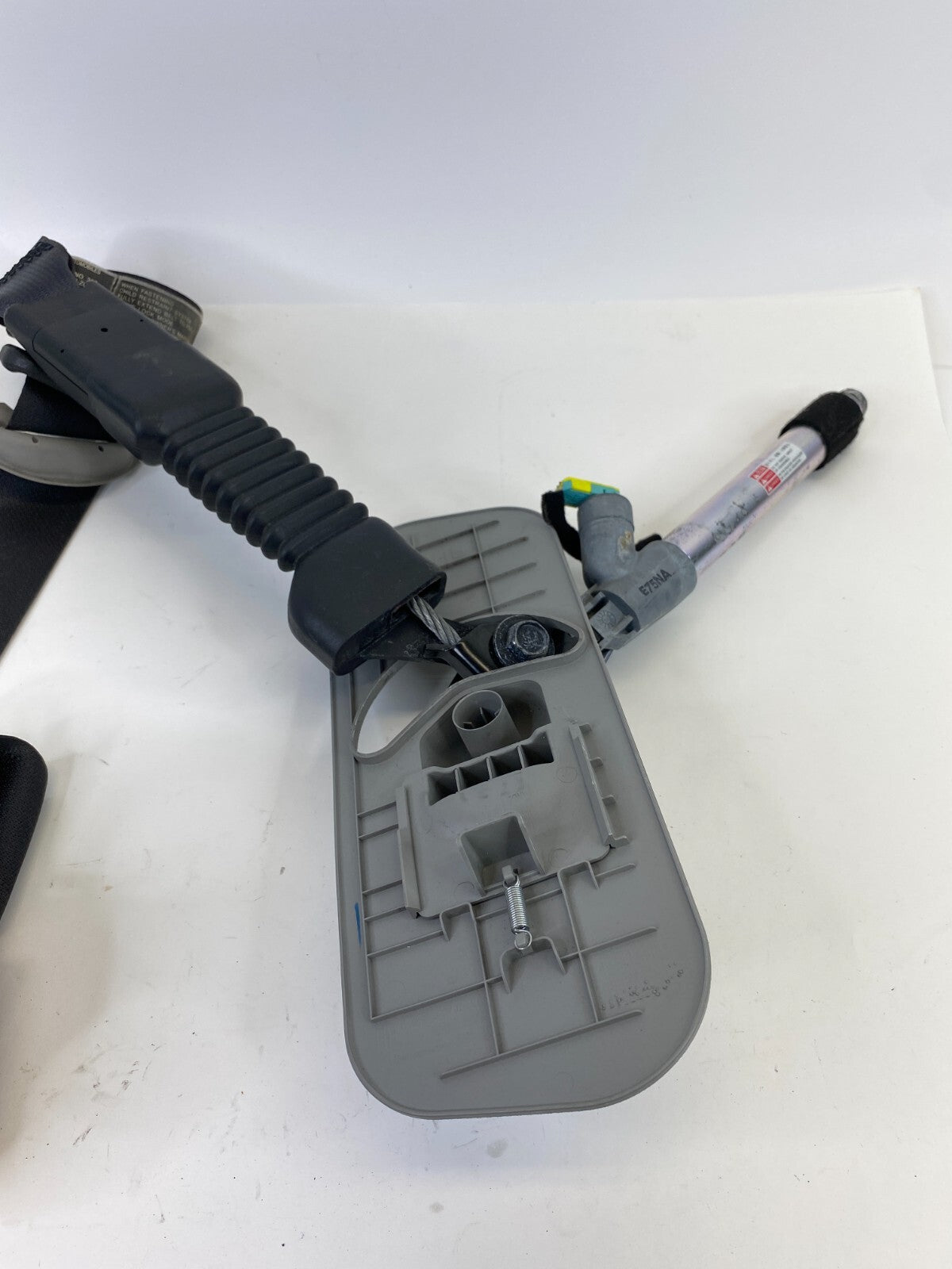 2011-2016 Kia Optima Front Right Passenger Side Seat Belt Retractor Assembly OEM