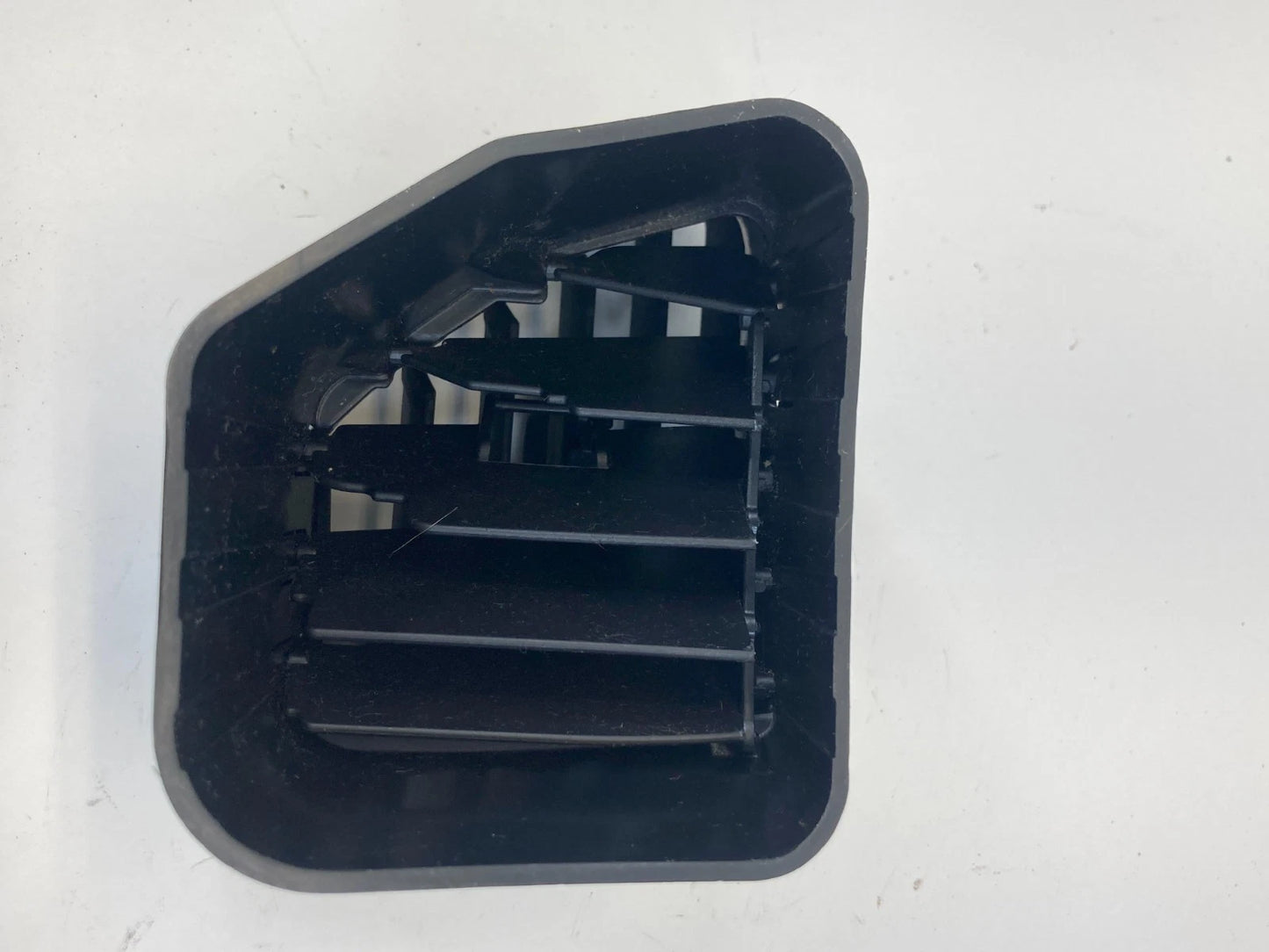 2011-2014 CHRYSLER 200 RIGHT PASSENGER SIDE DASH AC AIR VENT OUTLET 1107819X OEM