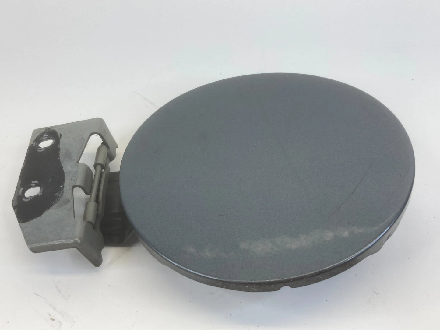 2005-2010 HONDA ODYSSEY REAR QUARTER PANEL FUEL FILLER DOOR GAS TANK LID OEM