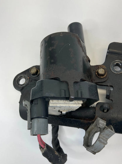 00-06 CHEVY TAHOE GMC YUKON RIGHT ENGINE IGNITION COIL IGNITER PACK BRACKET SET