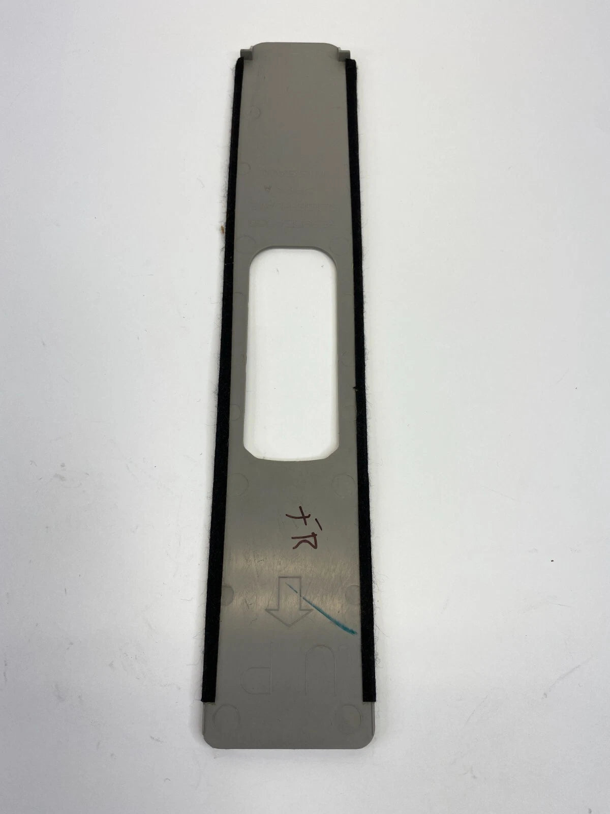 2005-2015 NISSAN XTERRA RIGHT SIDE UPPER CENTER PILLAR TRIM PANEL 76985EA500 OEM