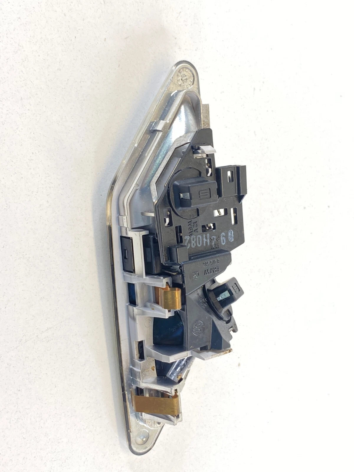 2001-2005 BMW 330XI 325I REAR RIGHT SIDE ROOF READING LIGHT LAMP 007-877-02 OEM
