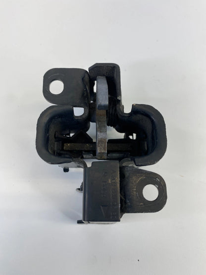 2003-2006 MERCEDES-BENZ E500 FRONT HOOD SIDE LOCK LATCH STRIKER A203-880-00-60