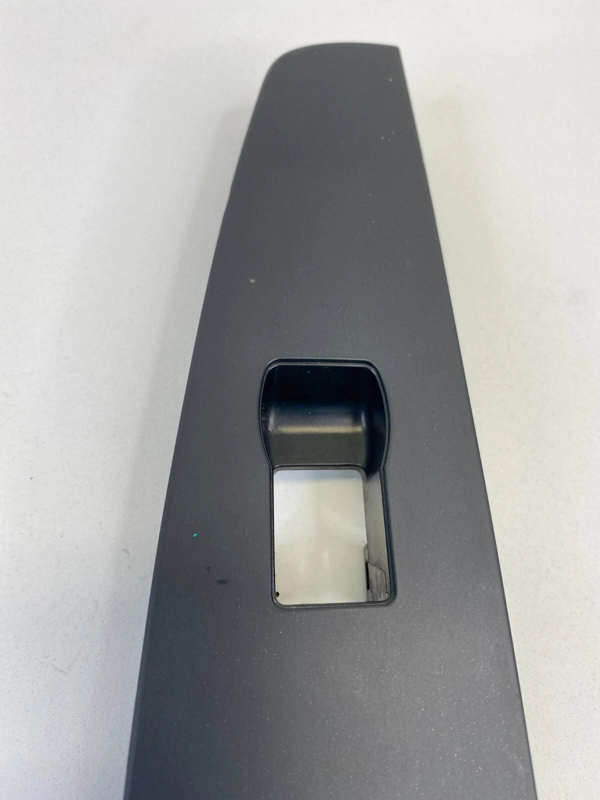 2007-2011 NISSAN ALTIMA REAR RIGHT WINDOW SWITCH TRIM COVER ONLY IPAC82960 OEM