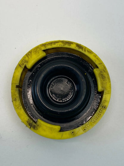 08-10 CHRYSLER TOWN & COUNTRY BRAKE MASTER CYLINDER TANK FILLER CAP LID COVER