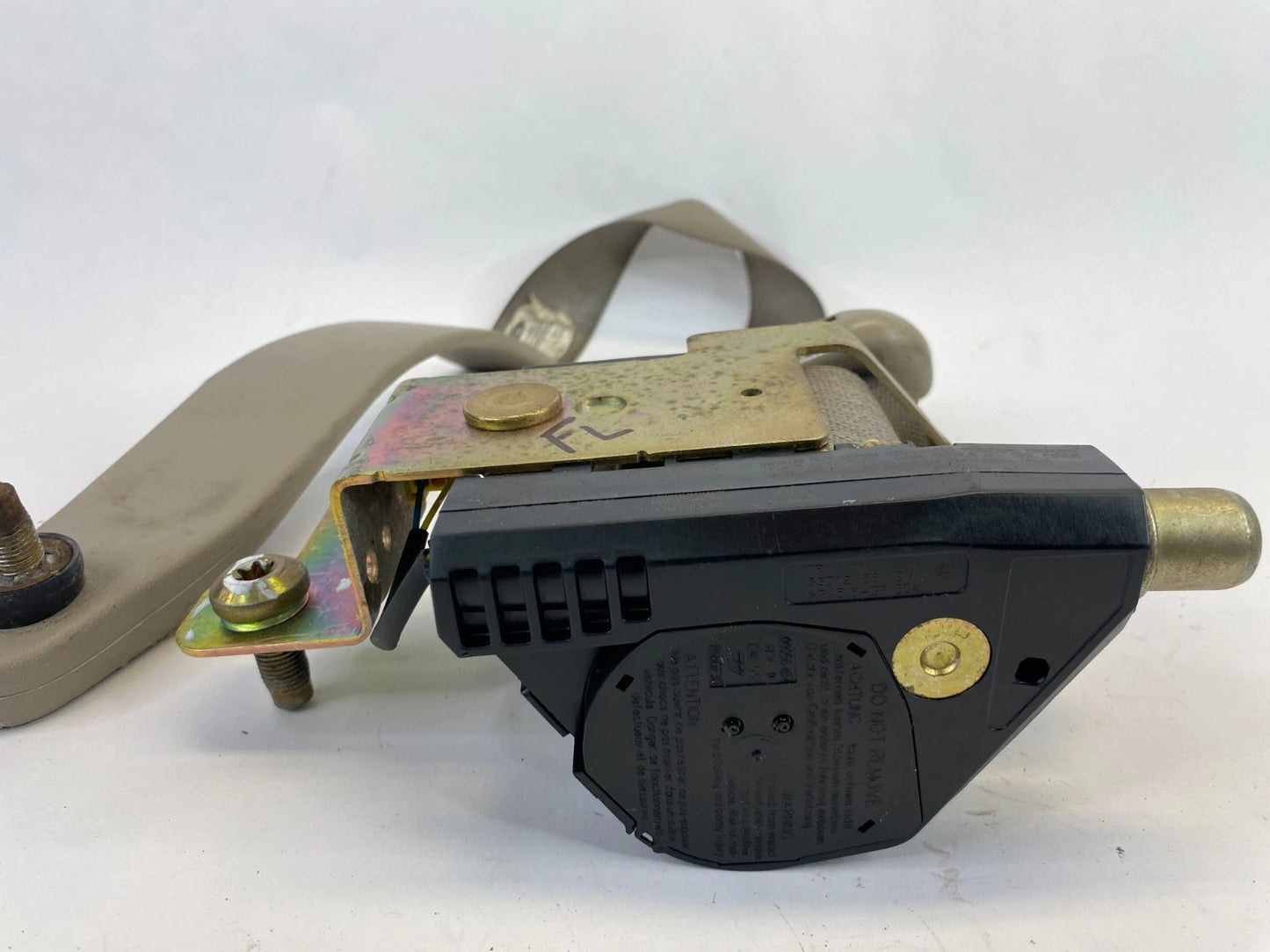 2003 2004 LINCOLN TOWN CAR FRONT LEFT DRIVER SEAT BELT RETRACTOR ASSEMBLY OEM