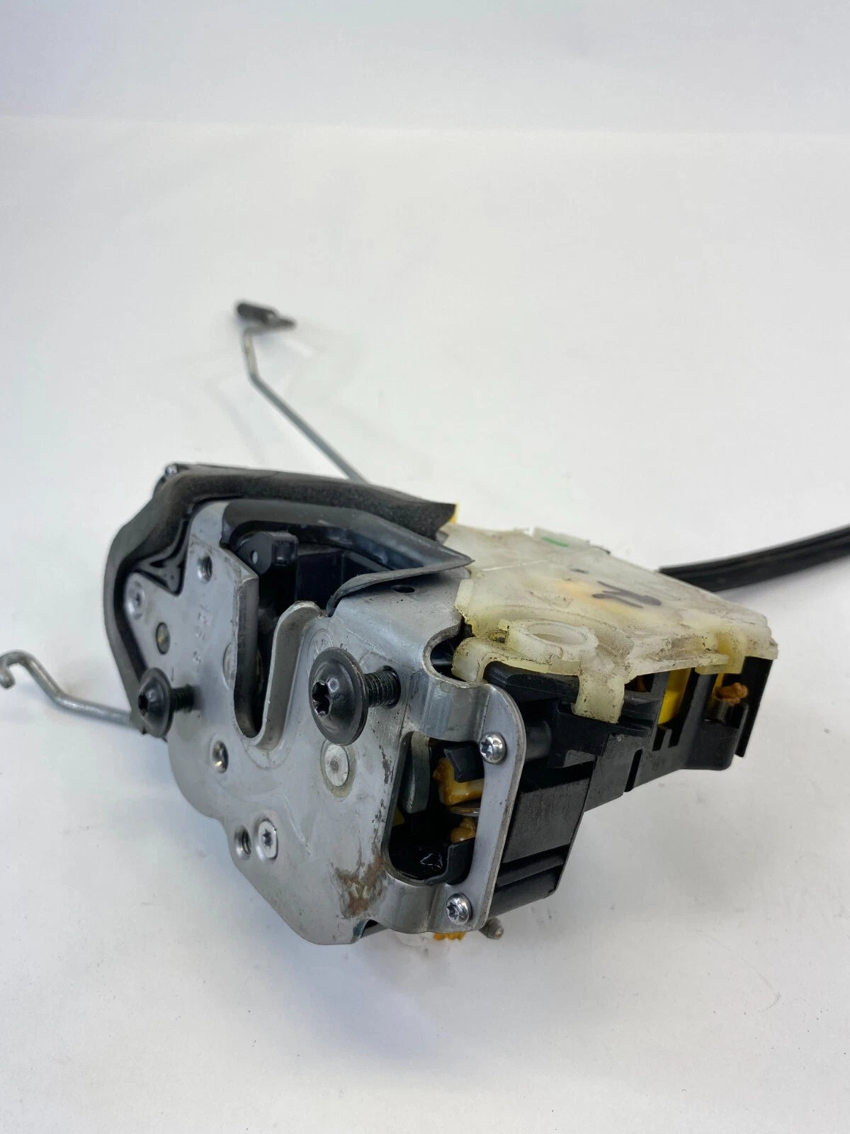 2011-2014 CHEVROLET CRUZE REAR LEFT SIDE DOOR LOCK LATCH ACTUATOR ASSEMBLY OEM
