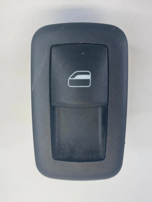 09-14 VOLKSWAGEN ROUTAN REAR LEFT SLIDING DOOR WINDOW SWITCH BUTTON 68020400AC