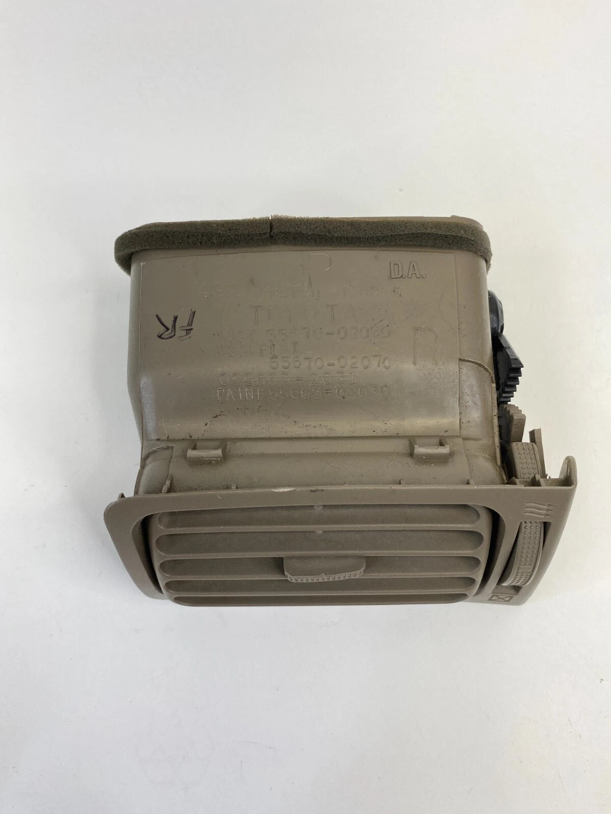 03-08 TOYOTA COROLLA DASH RIGHT AC HEATER AIR VENT OUTLET DUCT GRILL 55670-02060