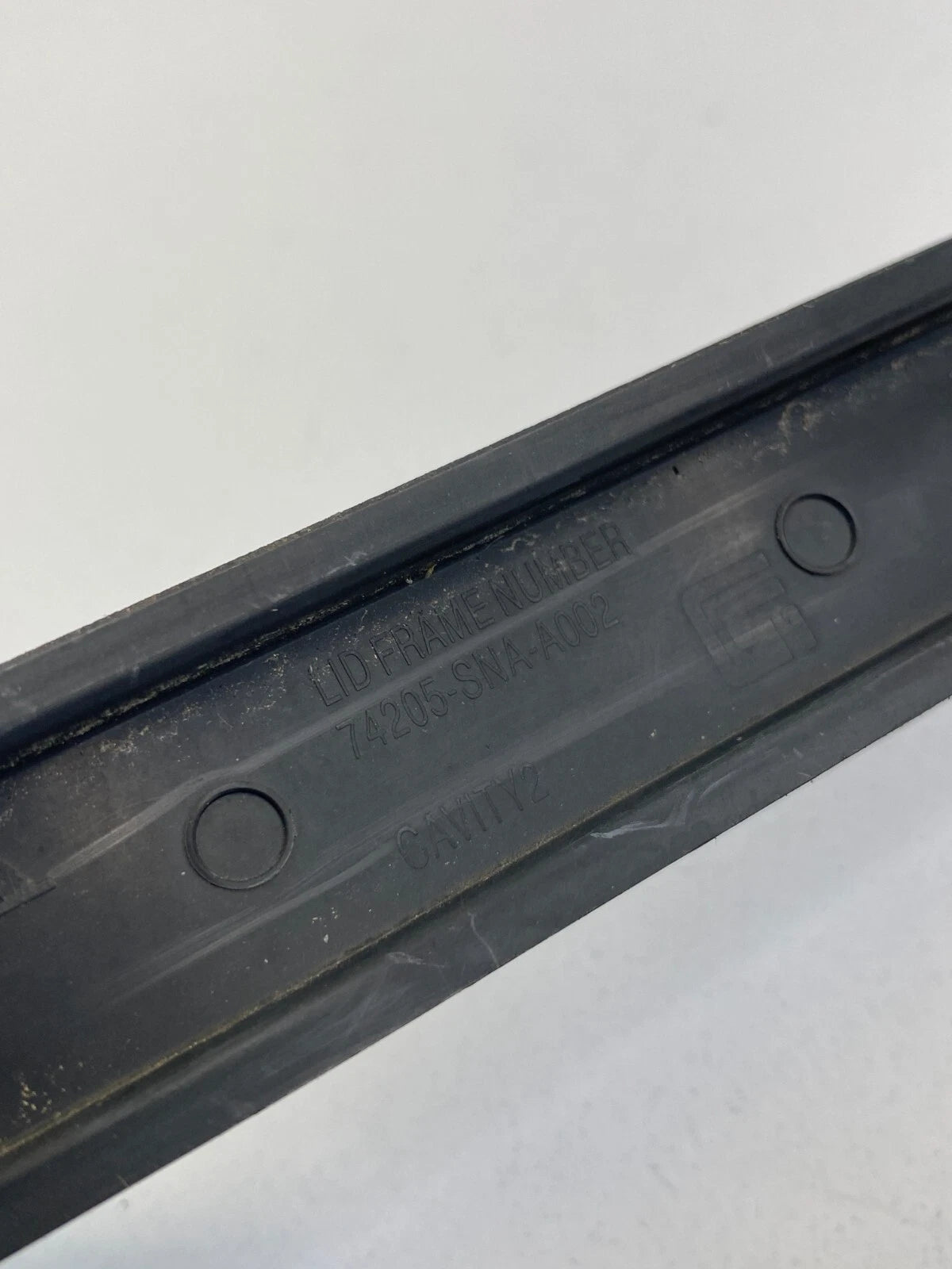 2006-2011 HONDA CIVIC FRAME NUMBER LID COVER TRIM BEZEL 74205-SNA-A002 OEM