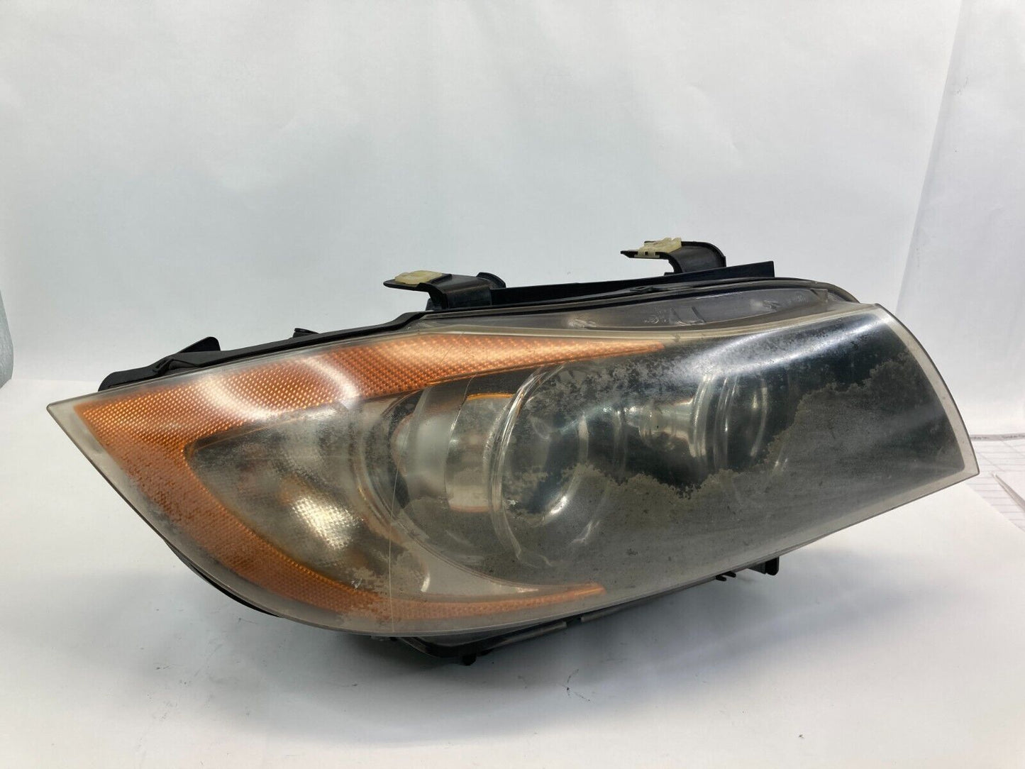 2006 BMW 330i Front Right Headlight Headlamp Assembly Xenon 631169427429