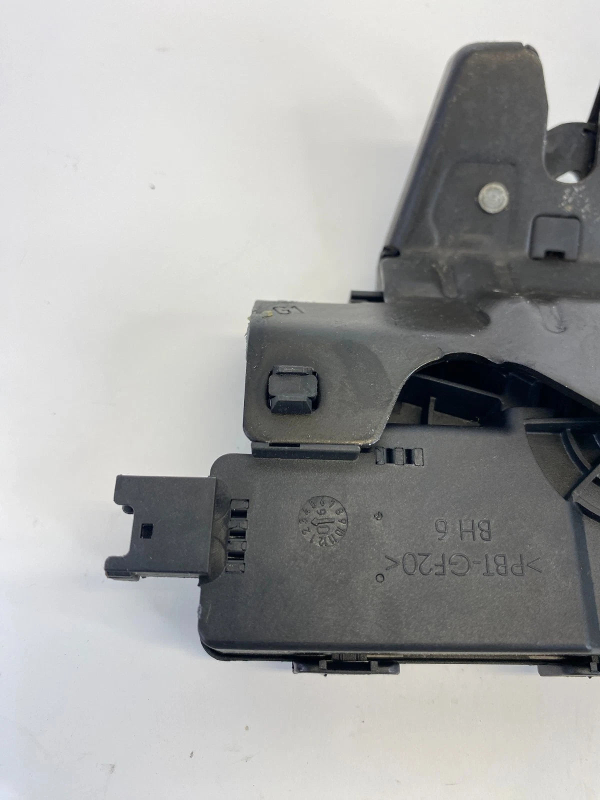 2006-2007 BMW 530XI REAR TRUNK TAILGATE LID LOCK LATCH ACTUATOR OEM
