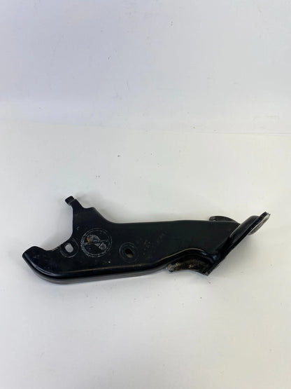 2005-2007 HONDA ODYSSEY REAR LEFT SLIDING DOOR LOWER BRACKET ROLLER ASSEMBLY OEM