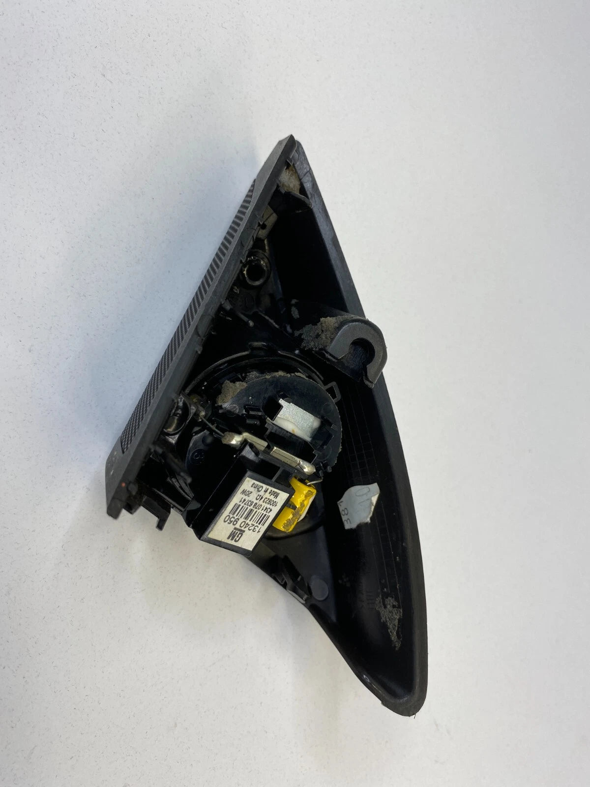 2011-2017 BUICK REGAL FRONT RIGHT DOOR CORNER COVER TRIM W TWEETER 13221965 OEM