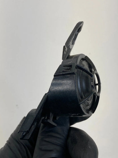 1999-2001 BMW 323i FRONT LEFT SIDE DOOR TWEETER SPEAKER 65-13-8-368-235 OEM