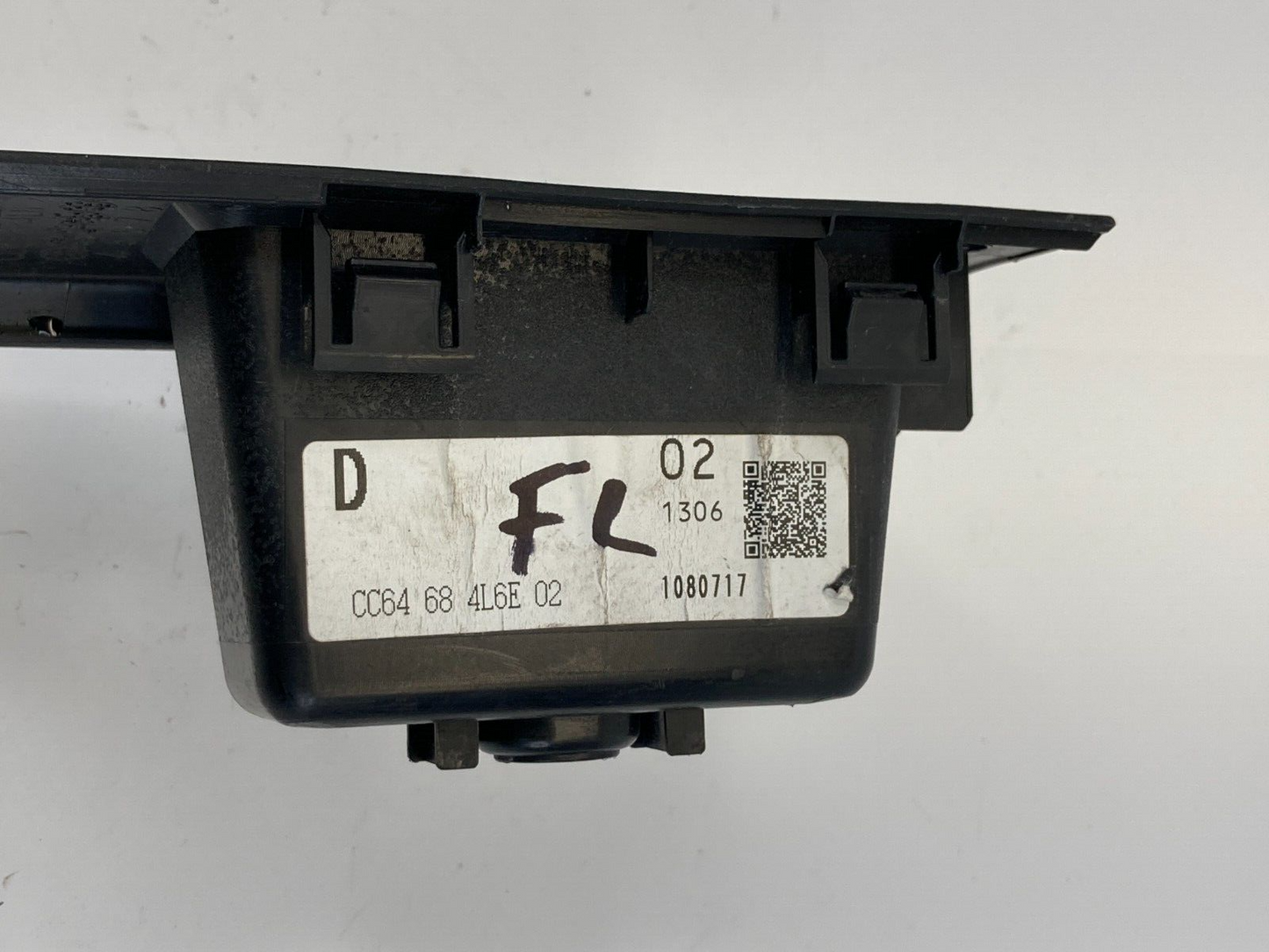 2006-2015 Mazda5 Mazda 5 Front Left Door Master Window Switch Bezel CC64684L6E02