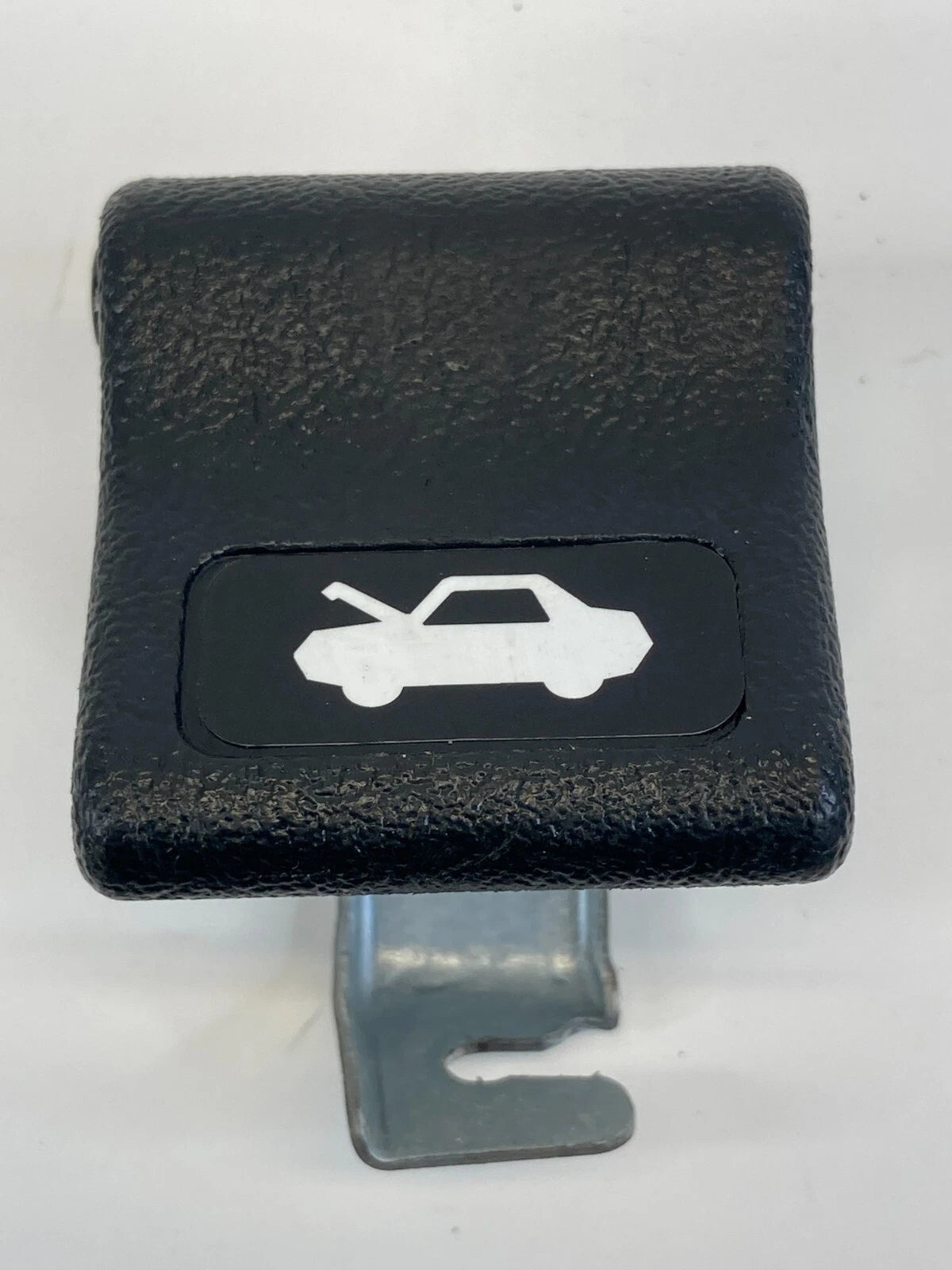 2010-2014 SUBARU LEGACY OUTBACK FRONT HOOD RELEASE OPENER PULL HANDLE LEVER OEM