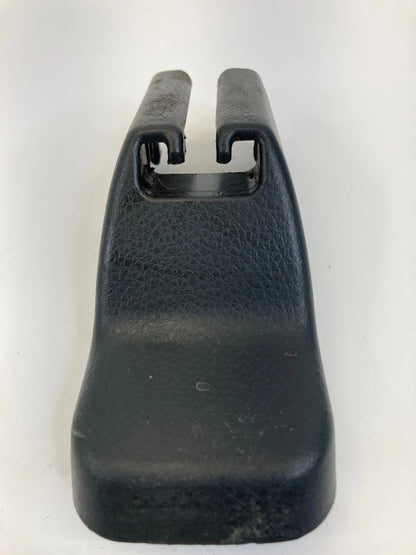 2003-2007 NISSAN MURANO REAR SEAT RIGHT SIDE RAIL TRACK COVER TRIM 87509-CA000