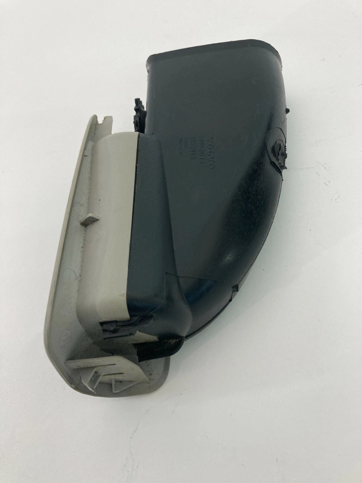 03-07 VOLVO XC70 LEFT DRIVER B PILLAR AC HEATER AIR VENT NOZZLE DUCT 9158448 OEM